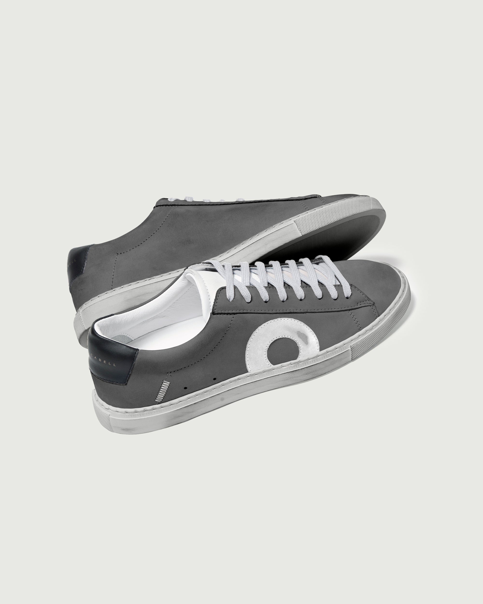 Low 1 | Smoke - Image 2